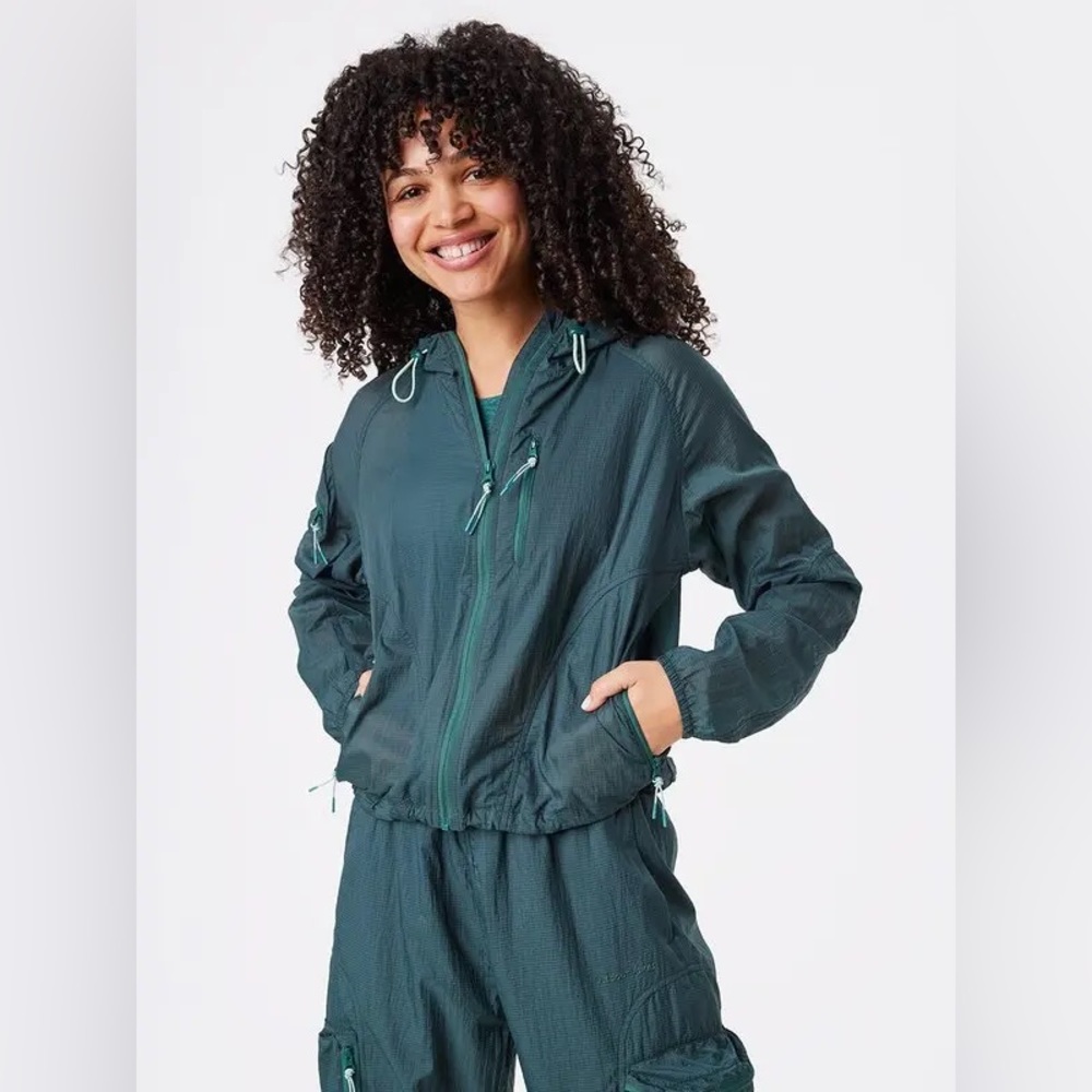 Outdoor Voices Windbreaker Jacket - Jasper Size Small